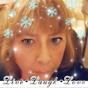 Meet your Posher, Tina